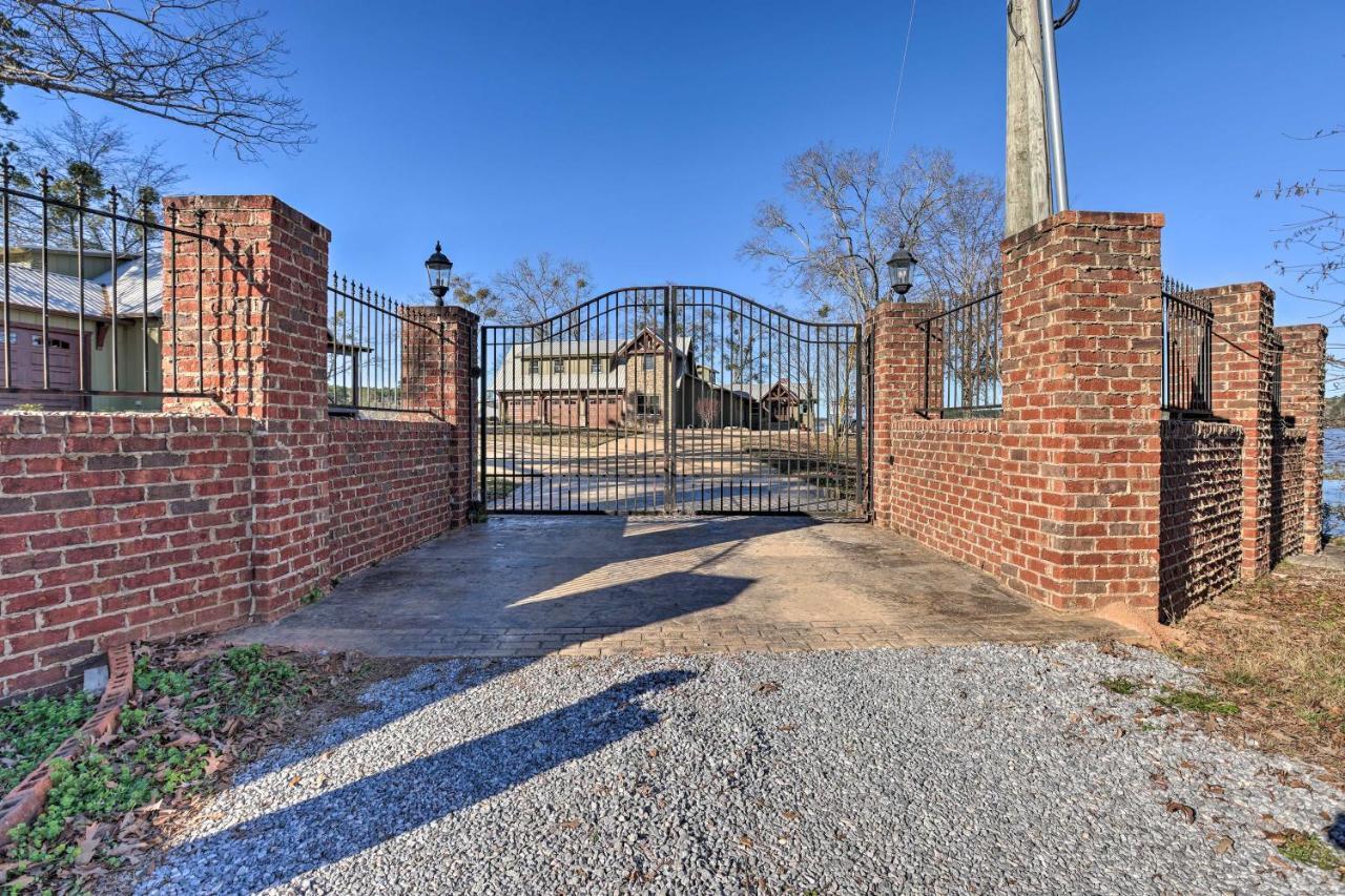 Lay Lake Access And Views Expansive Shelby Home! 外观 照片